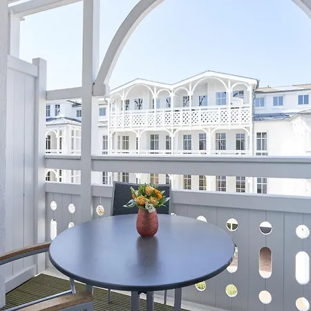 Stilvolle In Mit Ahoi-rabatt Und Balkon Appartement Sellin (Rugen)