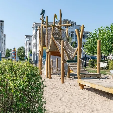 Stilvolle In Mit Ahoi-rabatt Und Balkon * Sellin (Rugen)