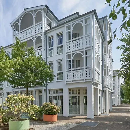Stilvolle In Mit Ahoi-rabatt Und Balkon