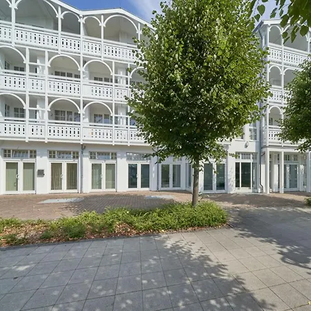 Stilvolle In Mit Ahoi-rabatt Und Balkon *